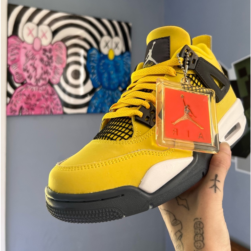 Air Jordan Lightning 4s